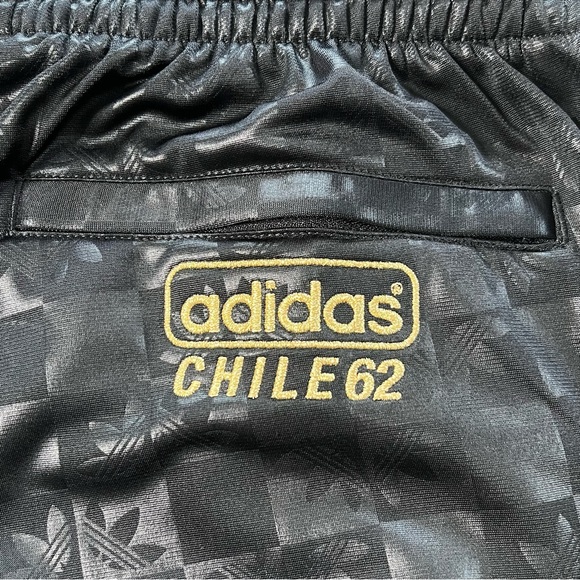 Adidas Originals Chile 62 Track Pants Men’s Size Small - Picture 8 of 15
